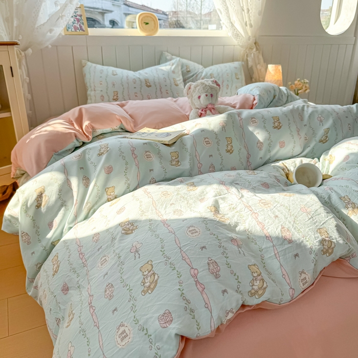 91家纺网 家纺一手货源 找家纺 丝芙妮家居（原乐视家纺） 2025春夏新款水洗皱皱棉印花四件套 可妮熊