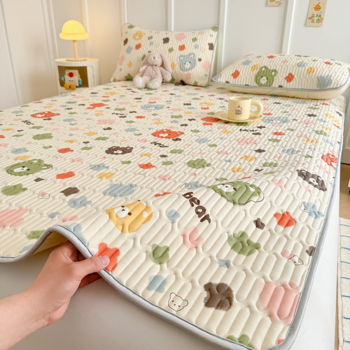 91家纺网 家纺一手货源 找家纺 （总）爱思凯家纺 2025新款【印花成人0.3 乳胶凉席】清新0.3 乳胶条席款