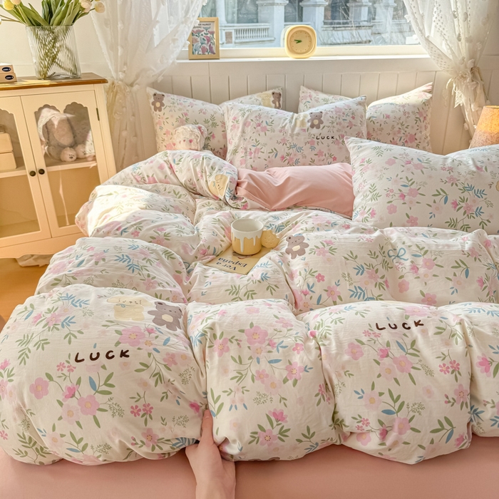 91家纺网 家纺一手货源 找家纺 丝芙妮家居（原乐视家纺） 2025春夏新款水洗皱皱棉印花四件套 甜茶派对