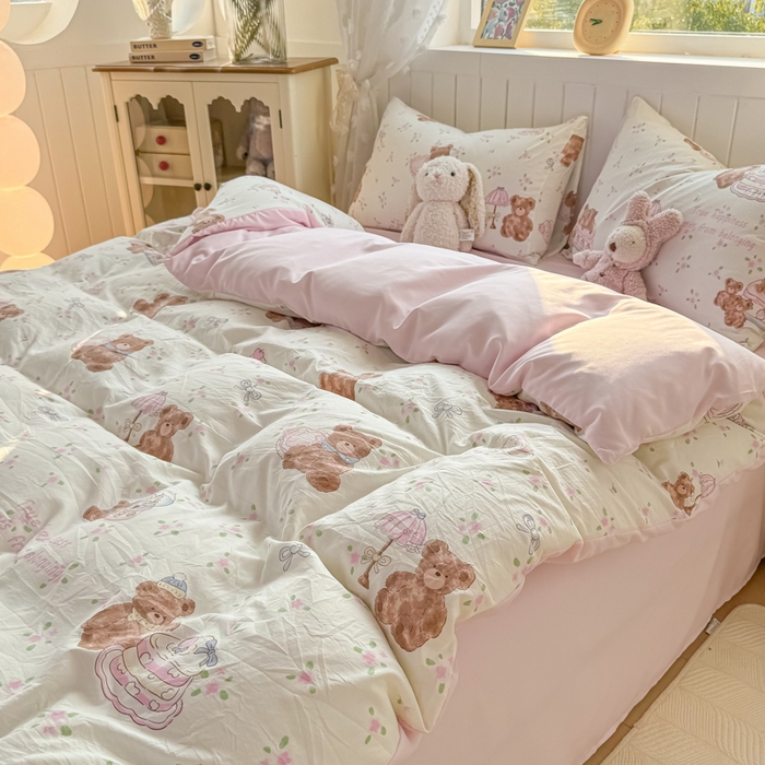 91家纺网 家纺一手货源 找家纺 丝芙妮家居（原乐视家纺） 2025春夏新款水洗皱皱棉印花四件套 甜心熊