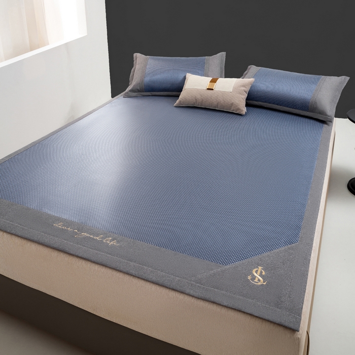 91家纺网 家纺一手货源 找家纺 （总）宜家坊 2025新款A类纯色绣花冰藤席凉席三件套