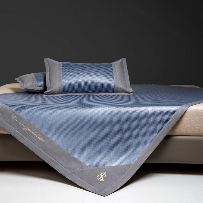 91家纺网 家纺一手货源 找家纺 （总）宜家坊 2025新款A类纯色绣花冰藤席凉席三件套