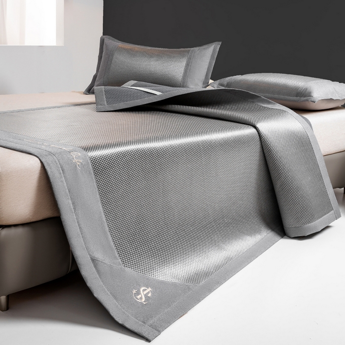 91家纺网 家纺一手货源 找家纺 （总）宜家坊 2025新款A类纯色绣花冰藤席凉席三件套