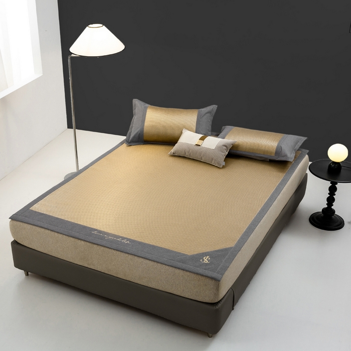 91家纺网 家纺一手货源 找家纺 宜家坊 2025新款A类纯色绣花冰藤席凉席三件套 曙光金-床席款