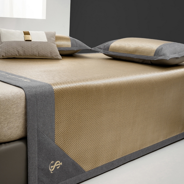 91家纺网 家纺一手货源 找家纺 宜家坊 2025新款A类纯色绣花冰藤席凉席三件套 曙光金-床席款