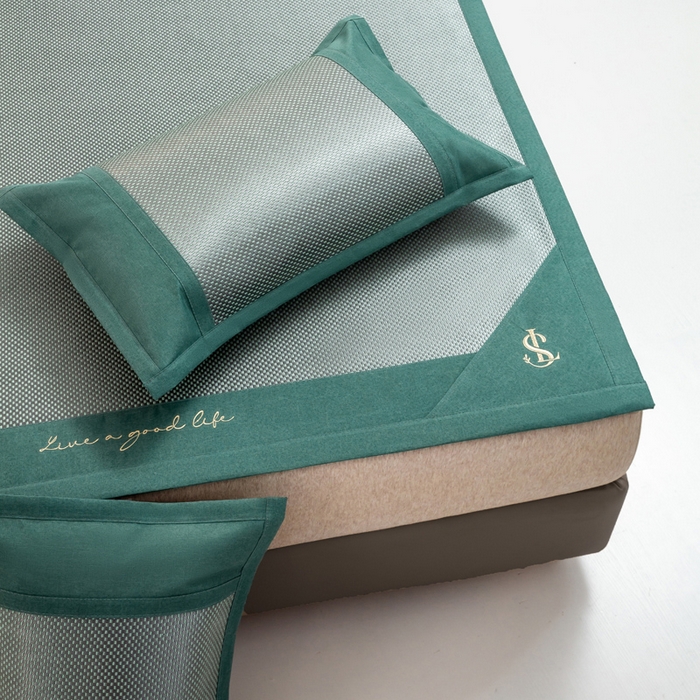 91家纺网 家纺一手货源 找家纺 宜家坊 2025新款A类纯色绣花冰藤席凉席三件套 松花绿-床席款