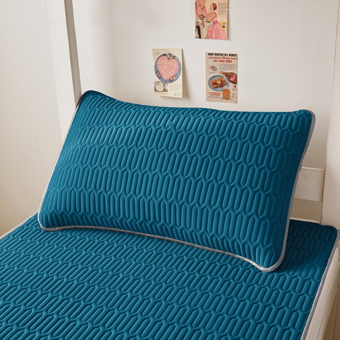 91家纺网 家纺一手货源 找家纺 爱思凯家纺 2025新款【印花成人0.3 乳胶凉席】清新0.3 乳胶条席款 清新乳胶条席-宝石蓝