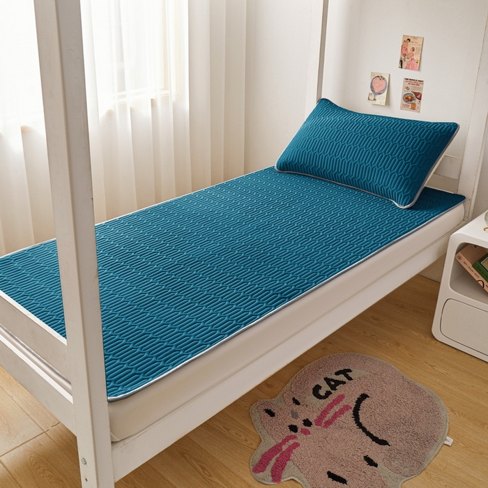 91家纺网 家纺一手货源 找家纺 爱思凯家纺 2025新款【印花成人0.3 乳胶凉席】清新0.3 乳胶条席款 清新乳胶条席-宝石蓝