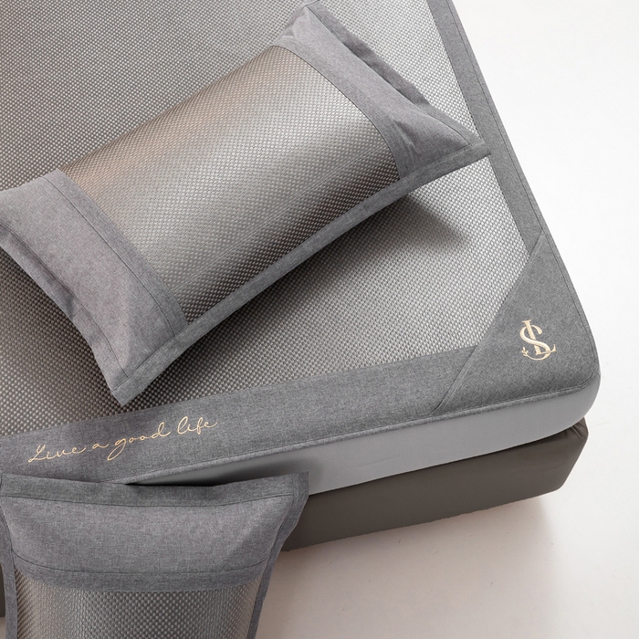 91家纺网 家纺一手货源 找家纺 宜家坊 2025新款A类纯色绣花冰藤席凉席三件套 典雅灰-床笠款