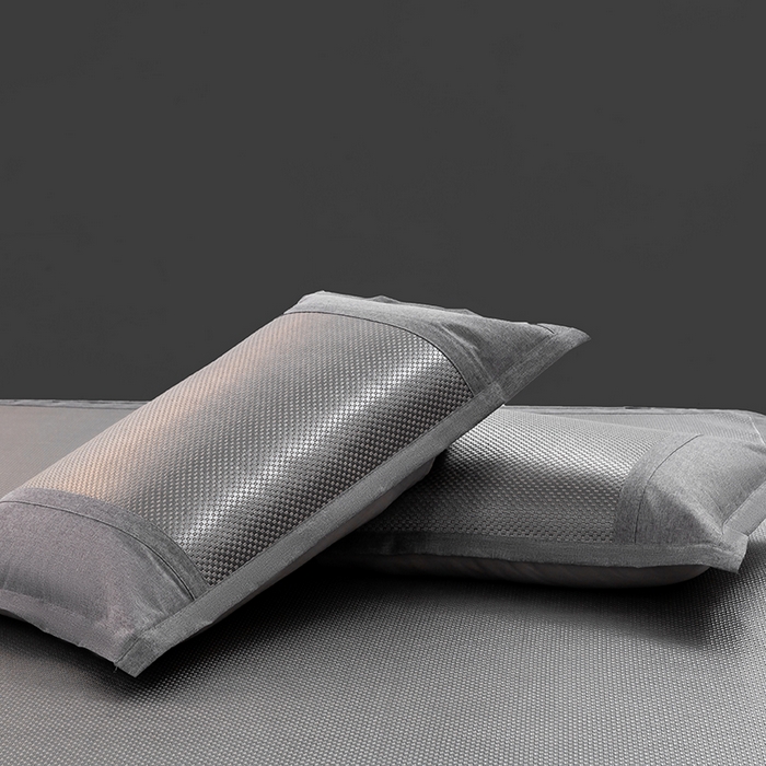 91家纺网 家纺一手货源 找家纺 宜家坊 2025新款A类纯色绣花冰藤席凉席三件套 典雅灰-床笠款