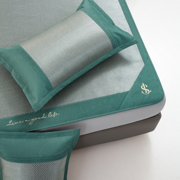 91家纺网 家纺一手货源 找家纺 宜家坊 2025新款A类纯色绣花冰藤席凉席三件套 松花绿-床笠款