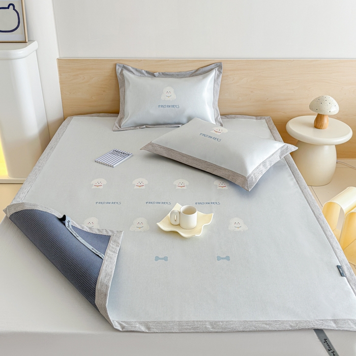 91家纺网 家纺一手货源 找家纺 本希家居 2025春夏新款可水洗冰丝席花漾数码印花卡通系列 可爱小狗平席