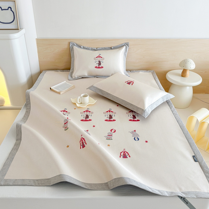 本希家居 2025春夏新款可水洗冰丝席花漾数码印花卡通系列 小游园平席