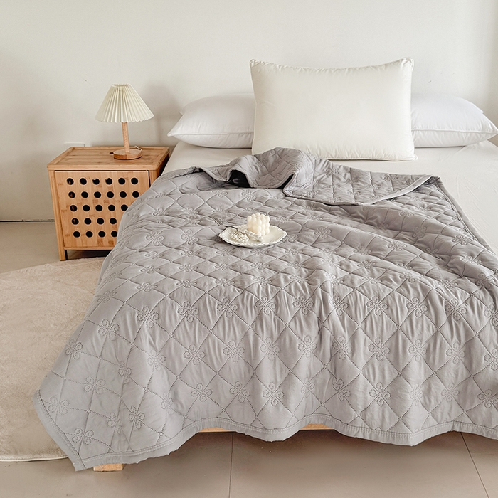 91家纺网 家纺一手货源 找家纺 2025新款亲肤舒适水洗棉夏被 水洗棉-灰