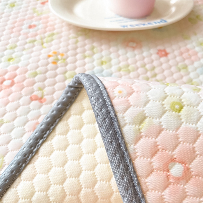 91家纺网 家纺一手货源 找家纺 川悦生活 2025新款大阪凉豆豆学生床凉感凉席 甜梦少女