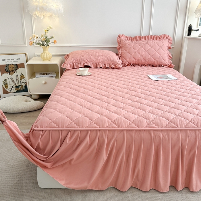 91家纺网 家纺一手货源 找家纺 2025新款蝴蝶飞飞系列 --A类亲肤棉床裙床笠二合一 豆沙 