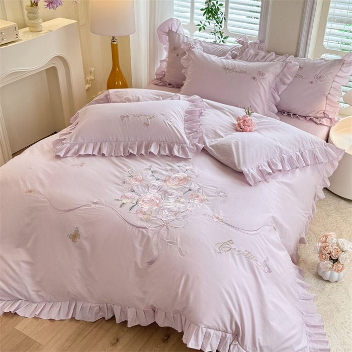 91家纺网 家纺一手货源 找家纺 绒棉世家 2025新款韩版贴布绣刺绣四件套-花蔓 花蔓-雅紫