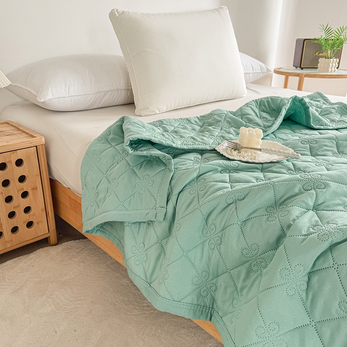 91家纺网 家纺一手货源 找家纺 2025新款亲肤舒适水洗棉夏被 水洗棉-绿