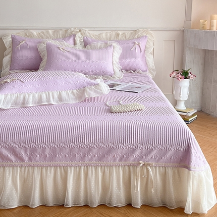 蓝邻家纺 2025年新款PE提花海岛皱花边织带款凉席系列 羽希-浅紫