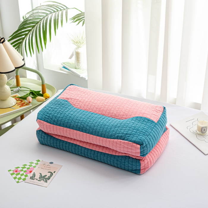 91家纺网 家纺一手货源 找家纺 萌番宝全荞麦壳枕芯全棉砂洗三维立体分区荞麦颈椎枕纯植物草本薰衣草枕头 蓝+粉色