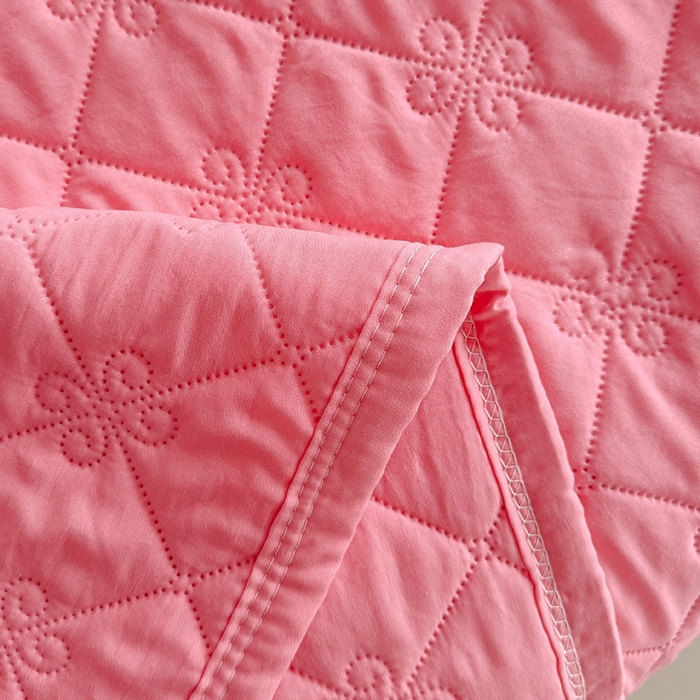 91家纺网 家纺一手货源 找家纺 2025新款亲肤舒适水洗棉夏被 水洗棉-红