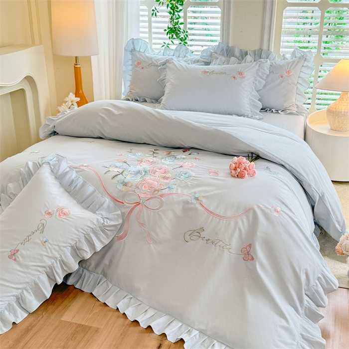 91家纺网 家纺一手货源 找家纺 （总）绒棉世家 2025新款韩版贴布绣刺绣四件套-花蔓