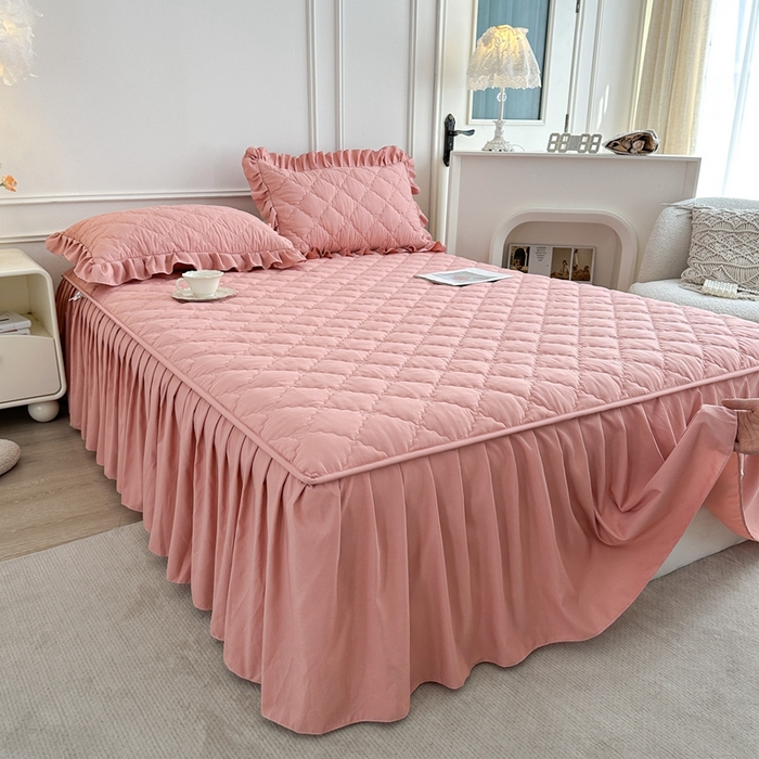 91家纺网 家纺一手货源 找家纺 2025新款蝴蝶飞飞系列 --A类亲肤棉床裙床笠二合一 豆沙 