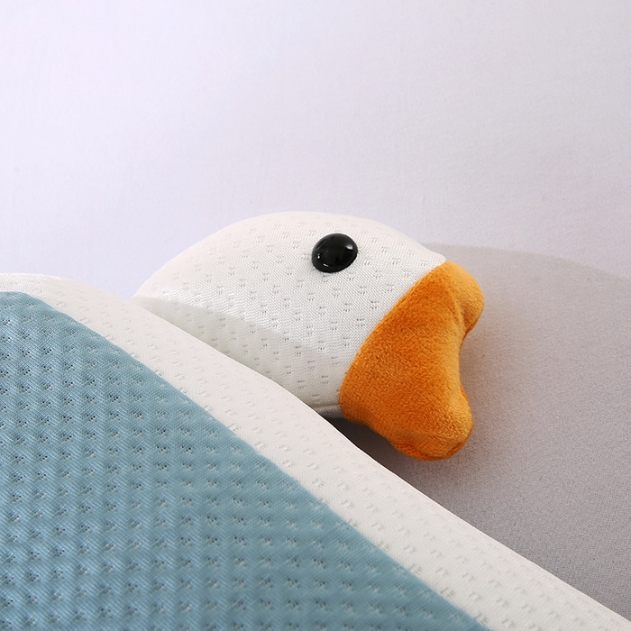 91家纺网 家纺一手货源 找家纺 （总）蔻眠 2025新款凉感丝荞麦护颈枕头儿童卡通学生成人枕芯大白鹅