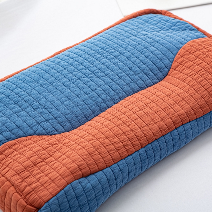 91家纺网 家纺一手货源 找家纺 萌番宝全荞麦壳枕芯全棉砂洗三维立体分区荞麦颈椎枕纯植物草本薰衣草枕头 蓝+橙色