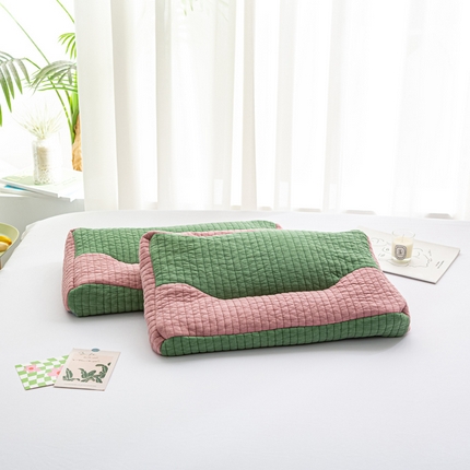 萌番宝 全荞麦壳枕芯全棉砂洗三维立体分区荞麦颈椎枕纯植物草本薰衣草枕头 绿+粉色