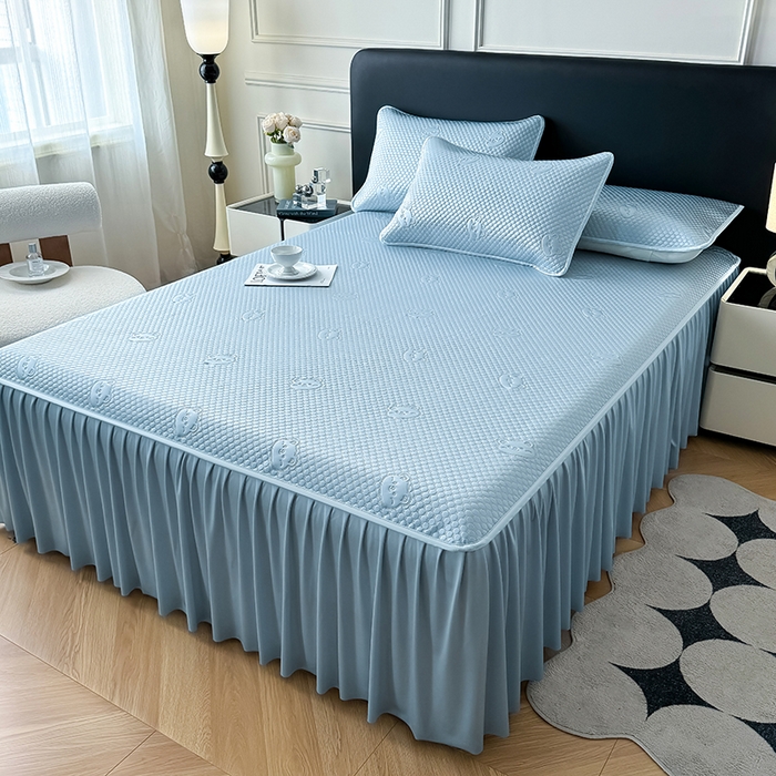 91家纺网 家纺一手货源 找家纺 （总）卡罗兰 2025新款豆豆凉席小冰熊床裙床笠款