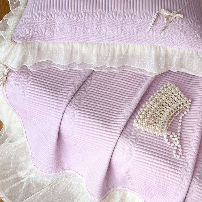 91家纺网 家纺一手货源 找家纺 蓝邻家纺 2025年新款PE提花海岛皱花边织带款凉席系列 羽希-浅紫