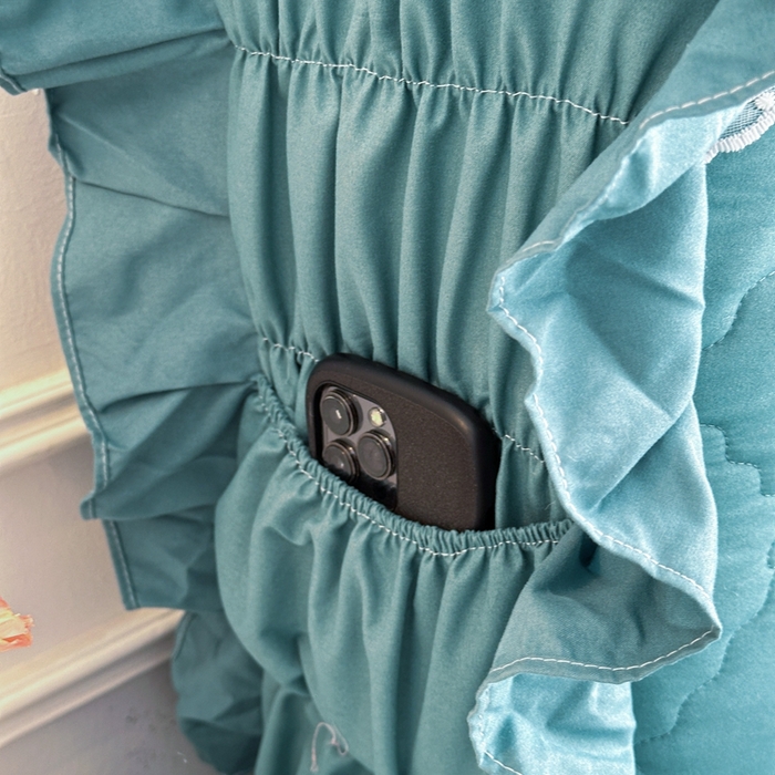 91家纺网 家纺一手货源 找家纺 2025新款蝴蝶飞飞系列 A类亲肤棉夹棉床笠式床裙四件套 蓝色