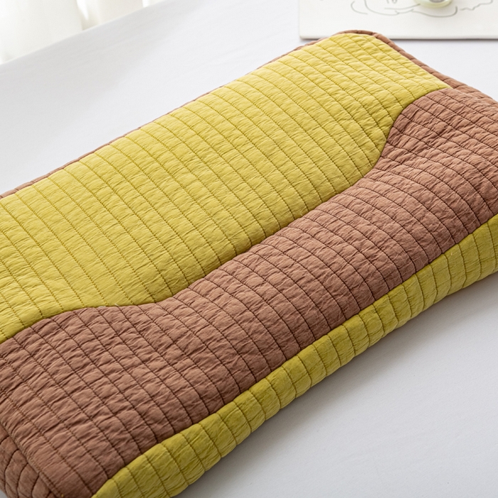 91家纺网 家纺一手货源 找家纺 萌番宝全荞麦壳枕芯全棉砂洗三维立体分区荞麦颈椎枕纯植物草本薰衣草枕头 黄+咖色