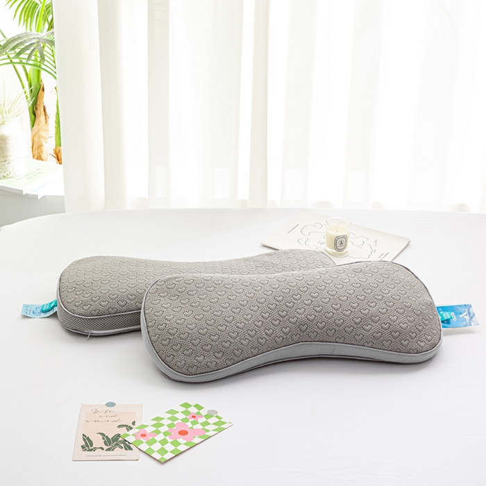 91家纺网 家纺一手货源 找家纺 萌番宝 2025新款夏季冰豆豆凉枕荞麦颈椎枕圆柱护颈枕牵引荞麦壳枕芯 冰豆豆荞麦颈椎枕-高雅灰52*21*11cm