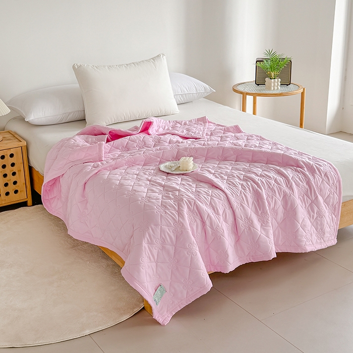 91家纺网 家纺一手货源 找家纺 2025新款亲肤舒适水洗棉夏被 水洗棉-粉