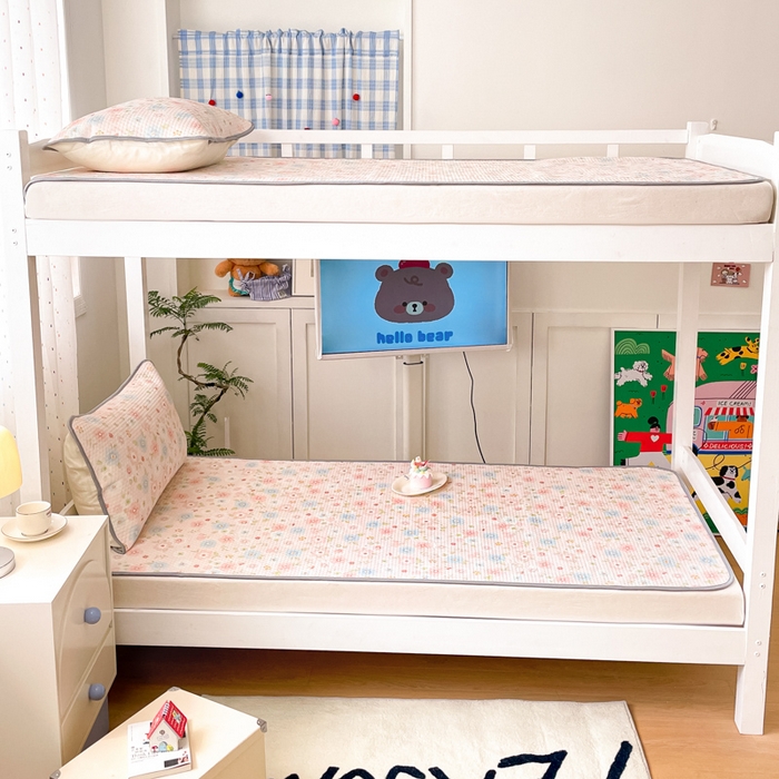 91家纺网 家纺一手货源 找家纺 川悦生活 2025新款大阪凉豆豆学生床凉感凉席 甜梦少女