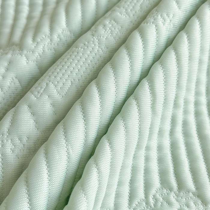 91家纺网 家纺一手货源 找家纺 蓝邻家纺 2025年新款PE提花海岛皱花边织带款凉席系列 羽希-抹茶绿