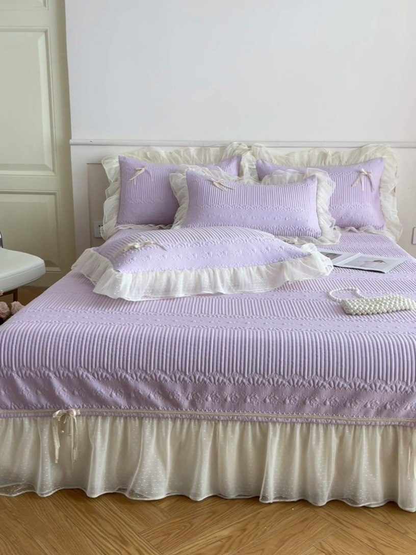 91家纺网 家纺一手货源 找家纺 蓝邻家纺 2025年新款PE提花海岛皱花边织带款凉席系列 羽希-浅紫