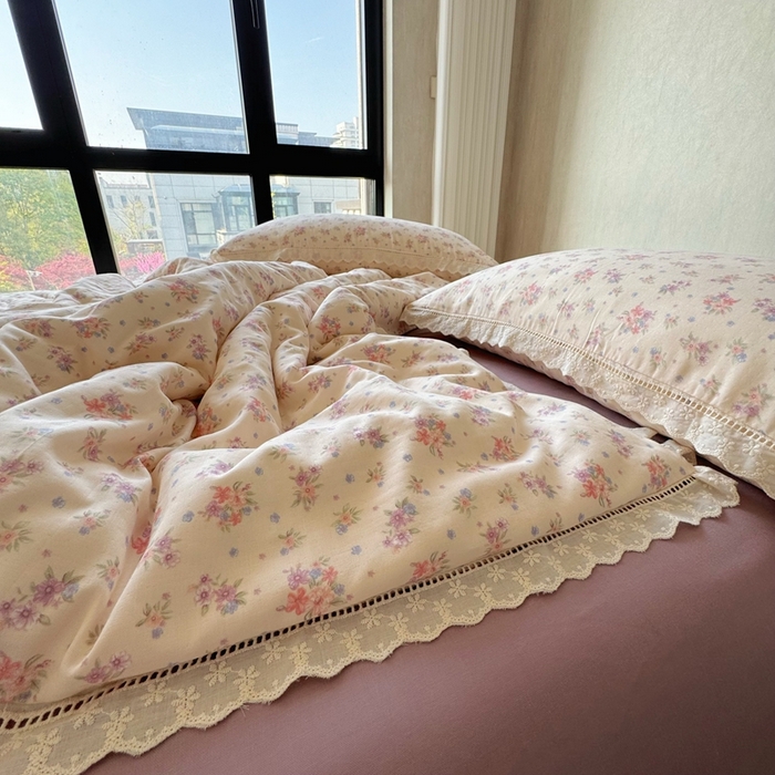 91家纺网 家纺一手货源 找家纺 8+8 （花型持续更新中）2025新款全棉双层纱镂空花边/皱皱花边四件套 梦露