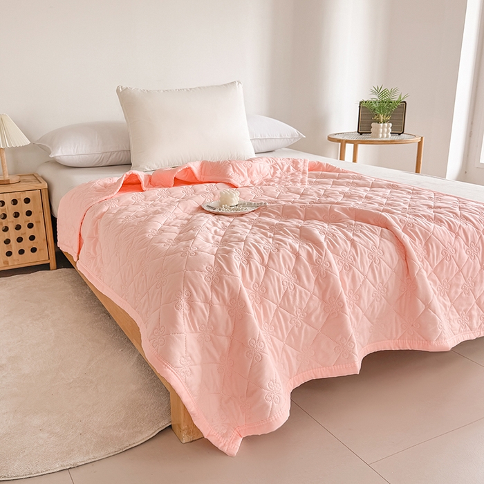 91家纺网 家纺一手货源 找家纺 2025新款亲肤舒适水洗棉夏被 水洗棉-玉