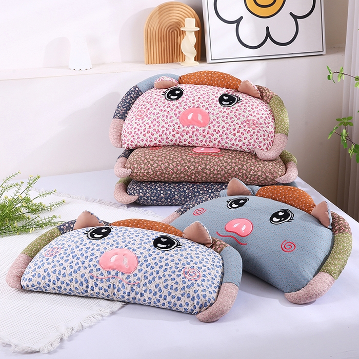 91家纺网 家纺一手货源 找家纺 （总）蔻眠 2025新款全棉卡通荞麦枕芯儿童学生成人护颈枕萌萌猪