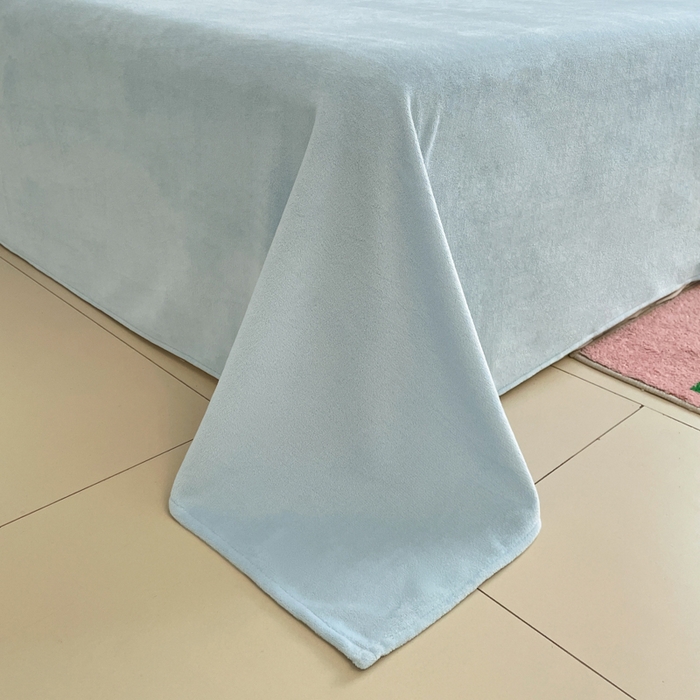 91家纺网 家纺一手货源 找家纺 （总）鸿森林 2025新款牛奶绒大版数码印花喜羊羊与灰太狼系列四件套