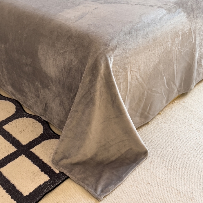 91家纺网 家纺一手货源 找家纺 （总）鸿森林 2025新款牛奶绒大版数码印花轻奢风系列四件套