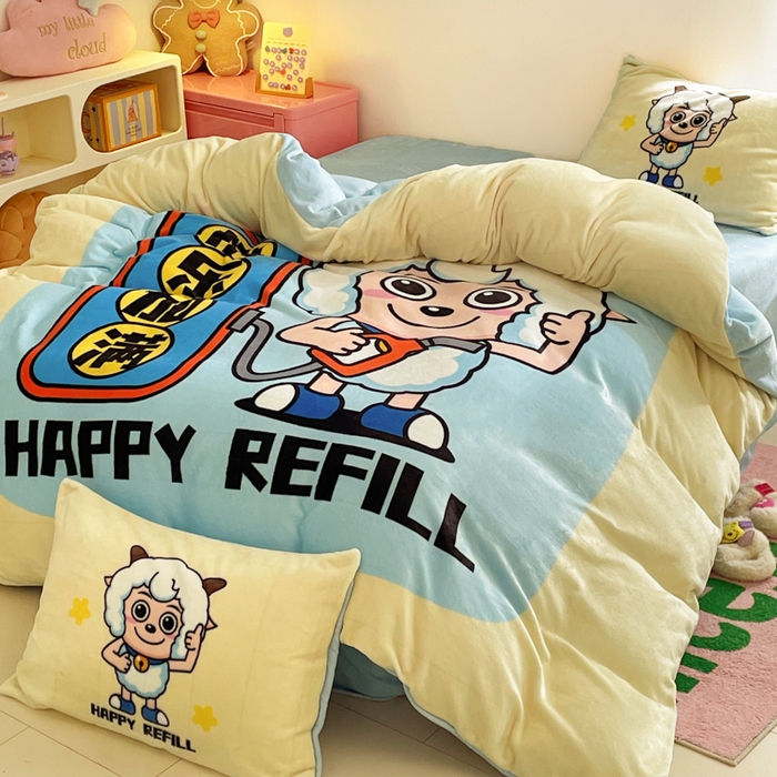 91家纺网 家纺一手货源 找家纺 鸿森林 2025新款牛奶绒大版数码印花喜羊羊与灰太狼系列四件套 快乐加满