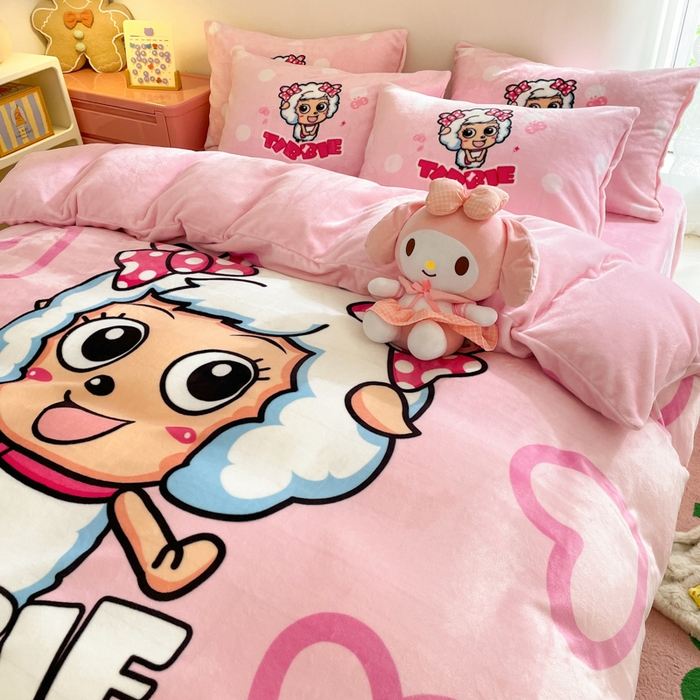 91家纺网 家纺一手货源 找家纺 鸿森林 2025新款牛奶绒大版数码印花喜羊羊与灰太狼系列四件套 美羊羊公主