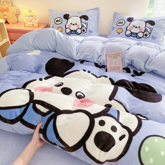 91家纺网 家纺一手货源 找家纺 鸿森林 2025新款牛奶绒大版数码印花轻奢风系列四件套 奶油狗