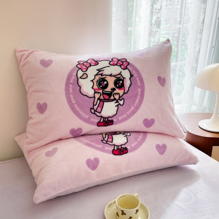 91家纺网 家纺一手货源 找家纺 鸿森林 2025新款牛奶绒大版数码印花喜羊羊与灰太狼系列四件套 青春时光