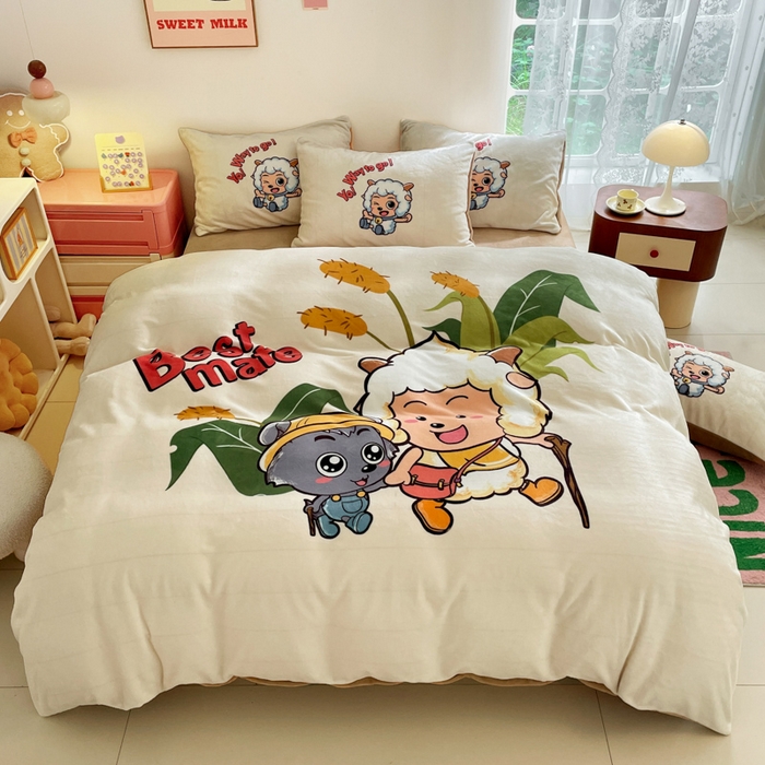 91家纺网 家纺一手货源 找家纺 鸿森林 2025新款牛奶绒大版数码印花喜羊羊与灰太狼系列四件套 淘淘假日