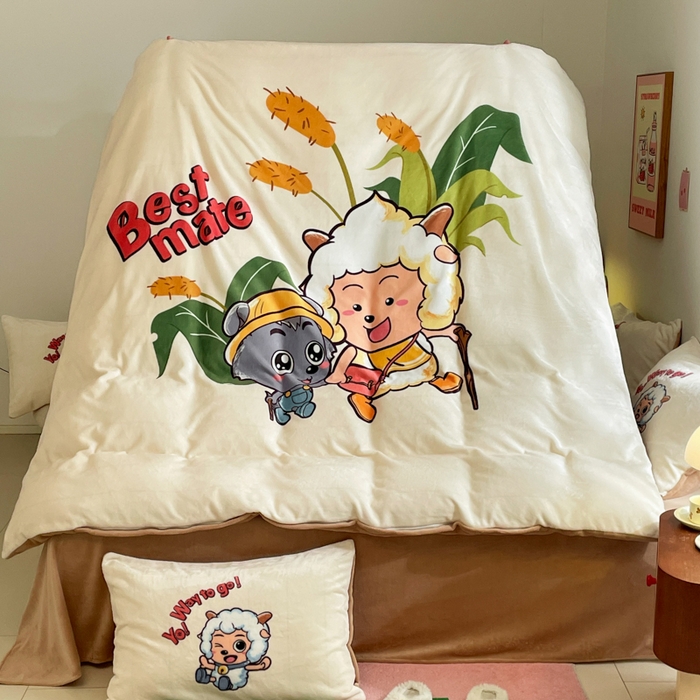 91家纺网 家纺一手货源 找家纺 鸿森林 2025新款牛奶绒大版数码印花喜羊羊与灰太狼系列四件套 淘淘假日